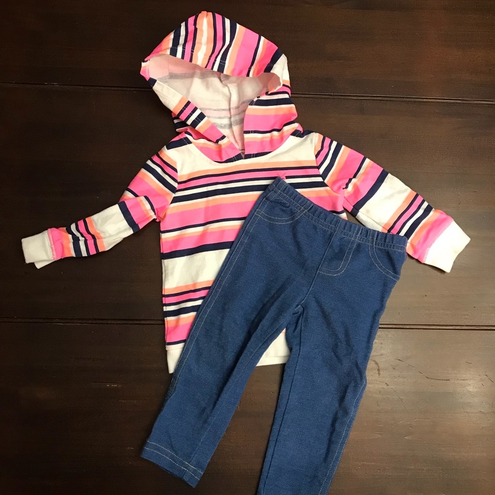 NWOT Carters Outfit 12 Months